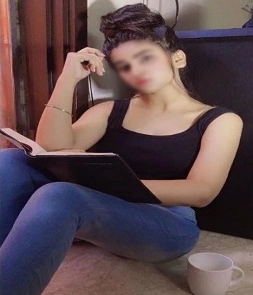 housewife Call Girls in Delhi